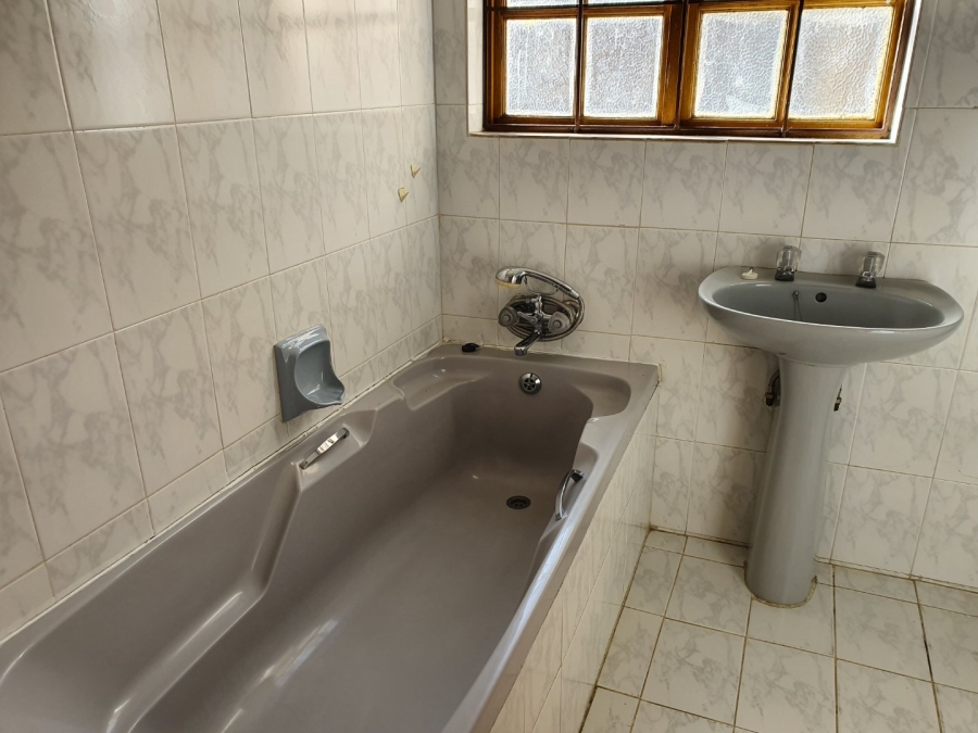 To Let 3 Bedroom Property for Rent in Eureka Free State